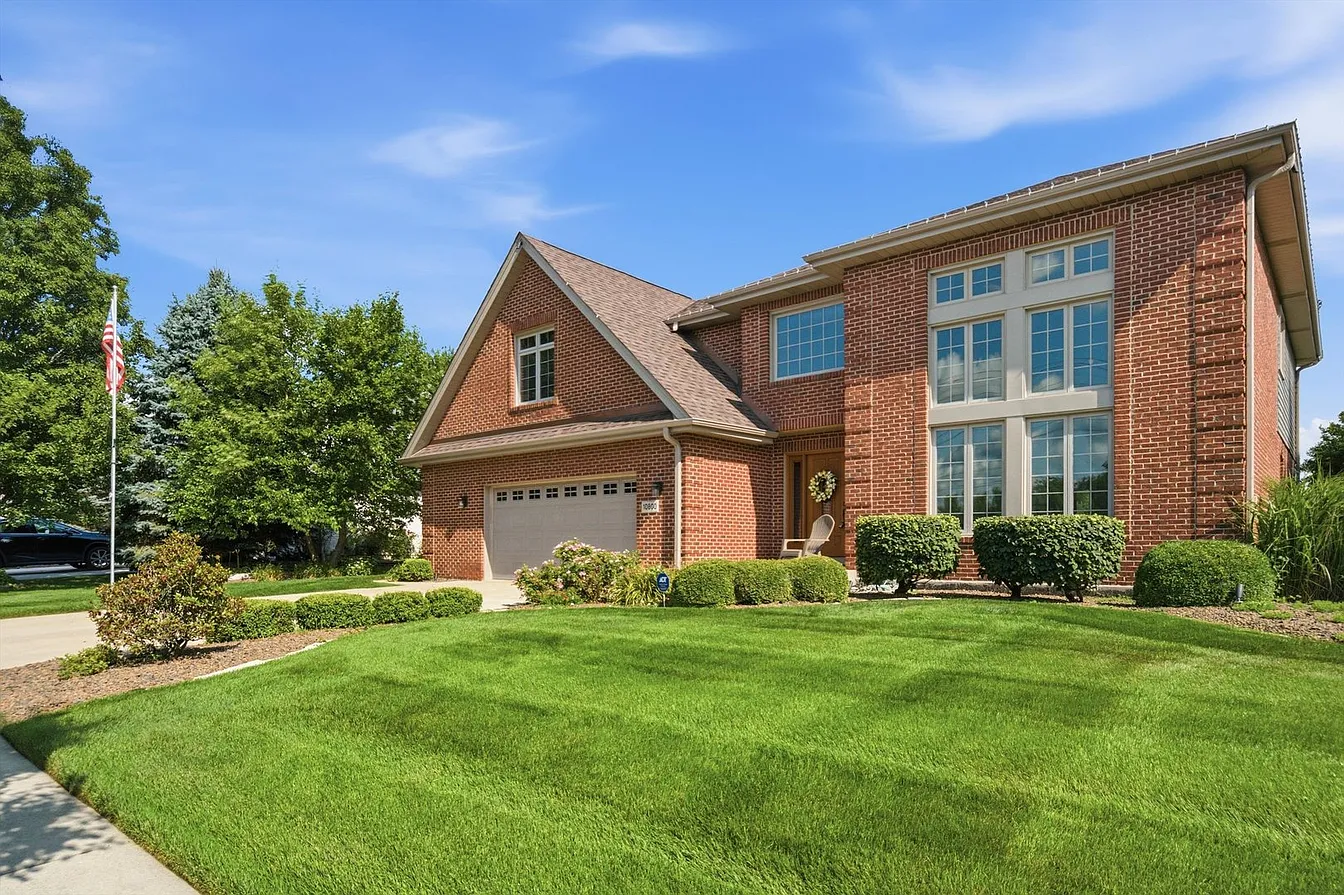 10800 Ridgewood Dr-3
