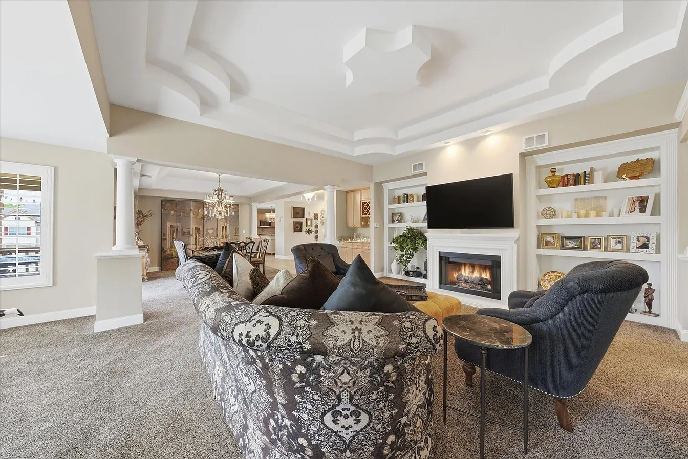 1506 Spyglass Circle-16