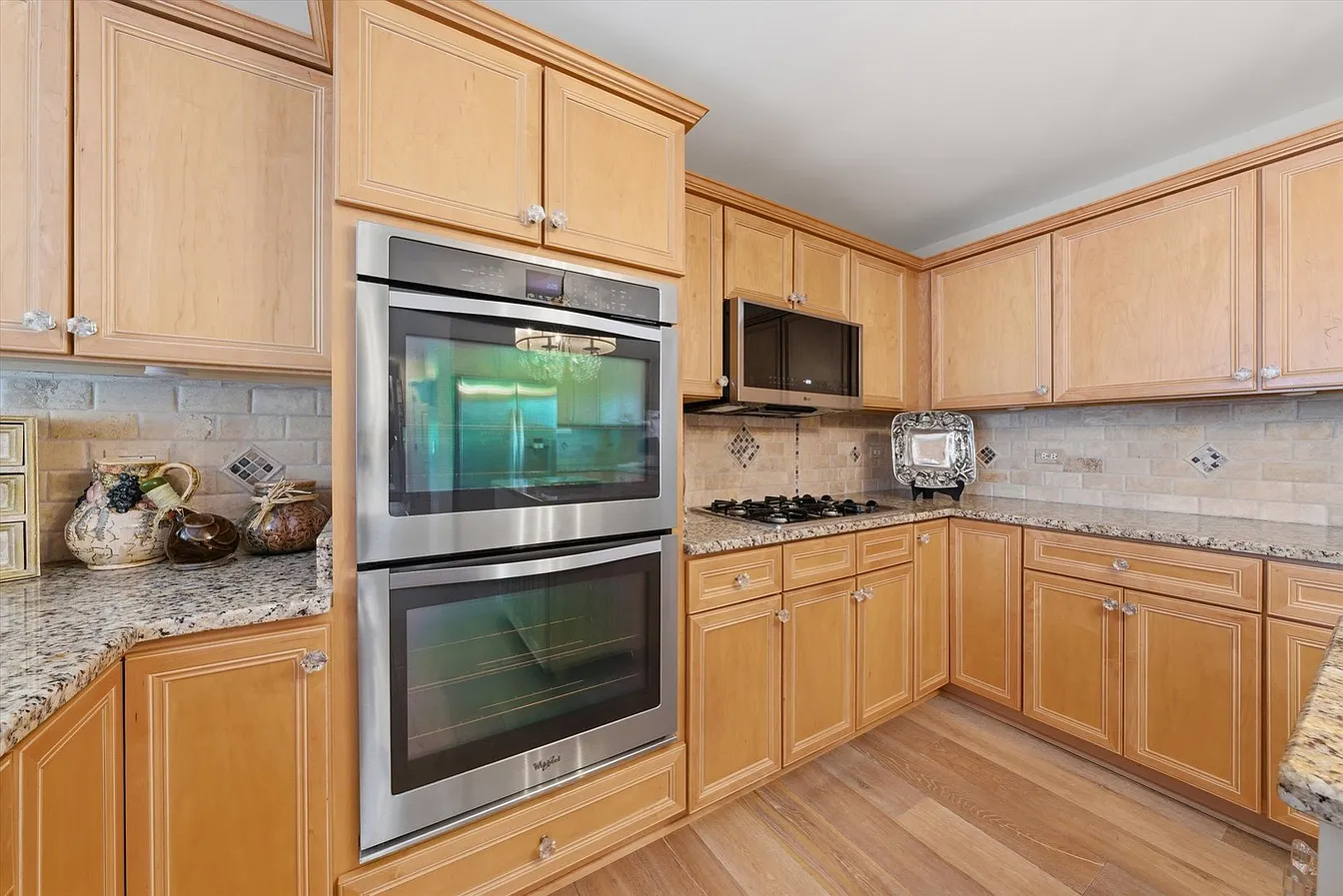 1506 Spyglass Circle-27