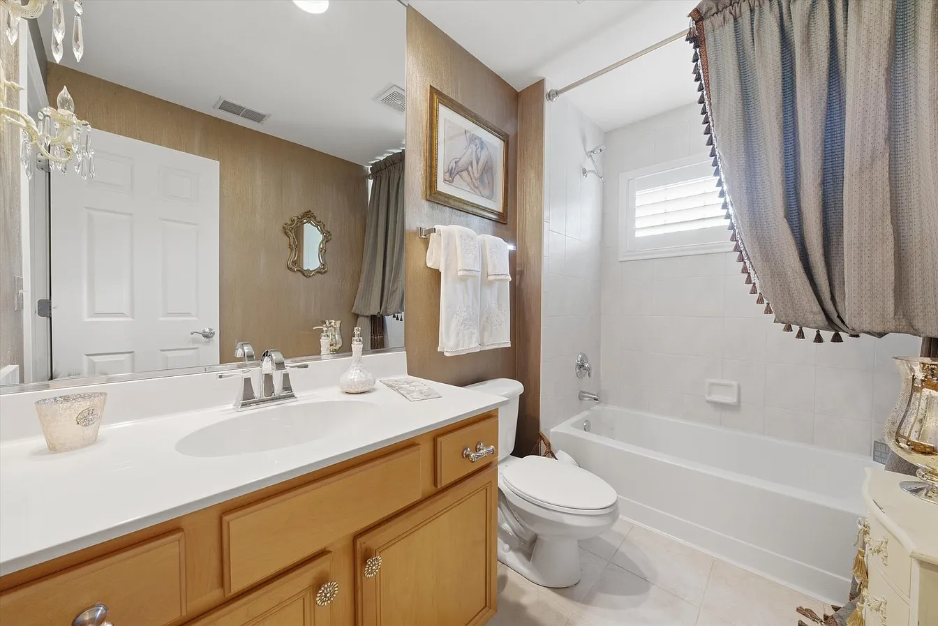 1506 Spyglass Circle-31