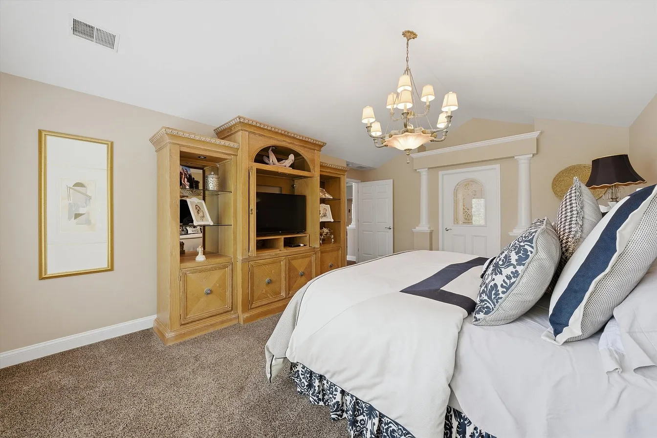 1506 Spyglass Circle-44