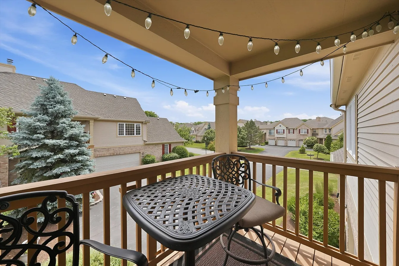 1506 Spyglass Circle-47