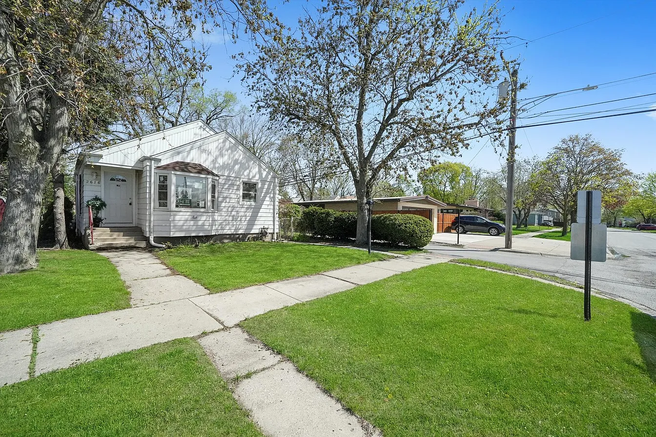 2616 122nd St-2