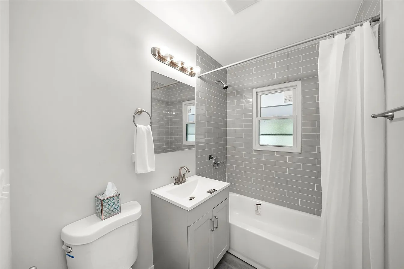 2616 122nd St-22