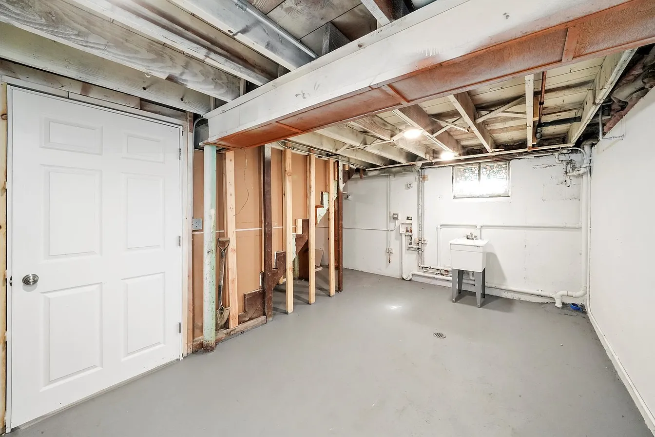 2616 122nd St-28