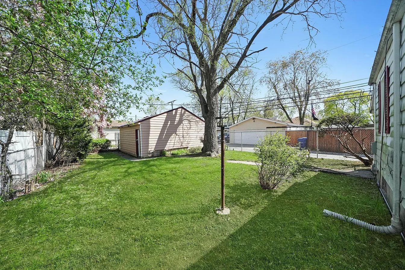 2616 122nd St-31