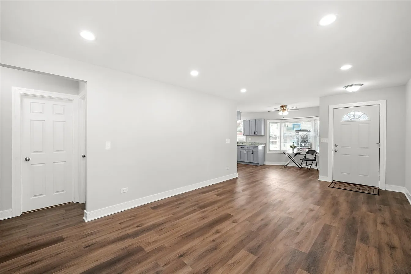2616 122nd St-5