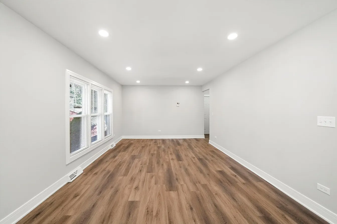 2616 122nd St-7