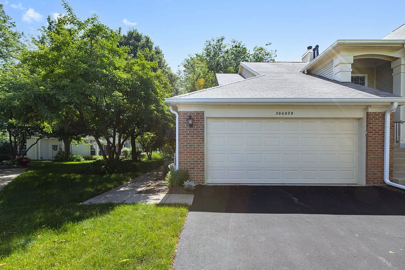 30W022 Juniper Ct-3